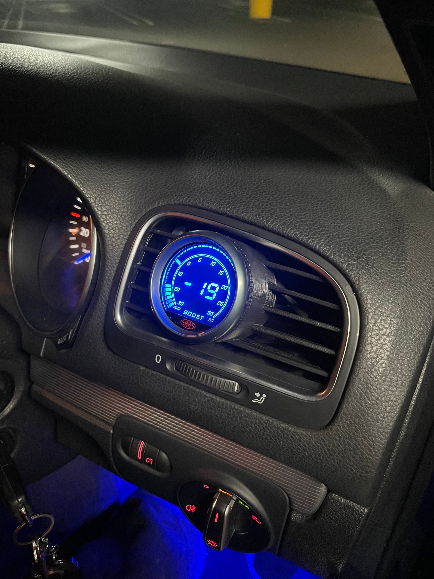 MK6 Volkswagen Golf Right Side Air Vent Gauge Holder